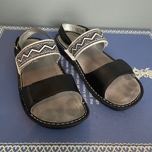 Alegria Sandals - Size 8